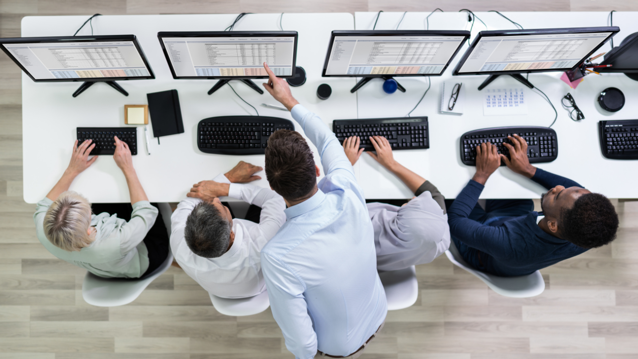 How to Train Your Team to Use a Lead Management System