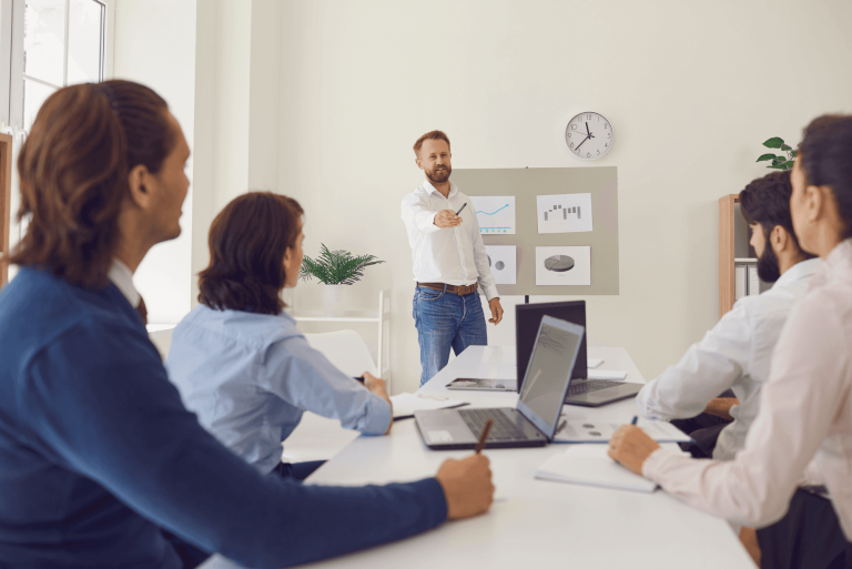 Building A Successful Sales Team | 6 Strategies