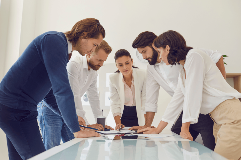 Sales Teams Hate the Leads? Create a Productive Feedback Cycle